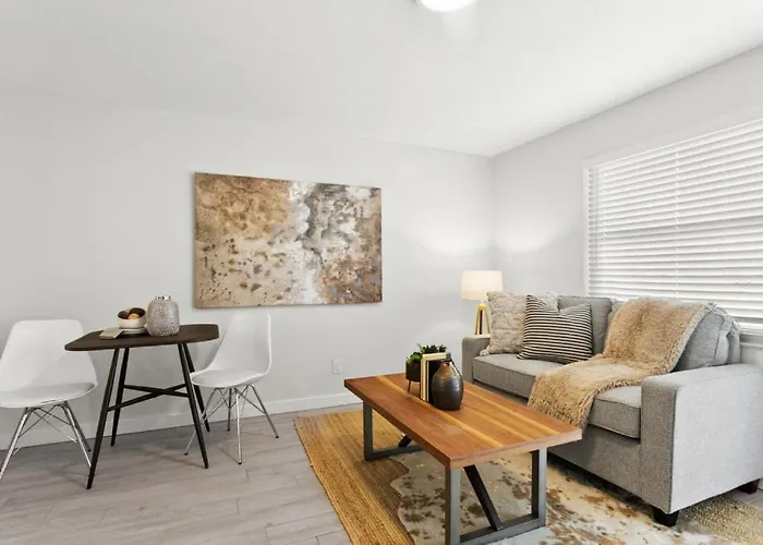 University Serenity Suites